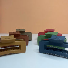 Load image into Gallery viewer, Strong Claw Clips for Thick & Curly Hair