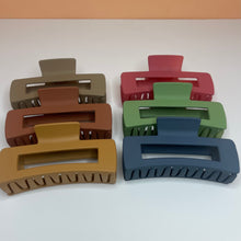 Load image into Gallery viewer, Strong Claw Clips for Thick & Curly Hair