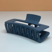 Load image into Gallery viewer, Strong Claw Clips for Thick & Curly Hair