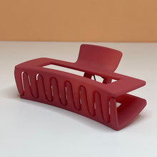 Load image into Gallery viewer, Strong Claw Clips for Thick & Curly Hair