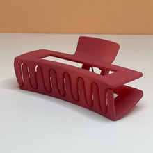 Load image into Gallery viewer, Strong Claw Clips for Thick &amp; Curly Hair
