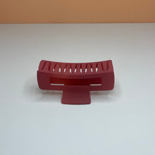 Load image into Gallery viewer, Strong Claw Clips for Thick &amp; Curly Hair
